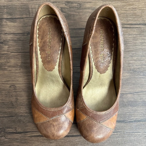 *MADDEN GIRL* Brown Danceer Faux Leather Patchwork Heels Size 6 - Picture 3 of 13